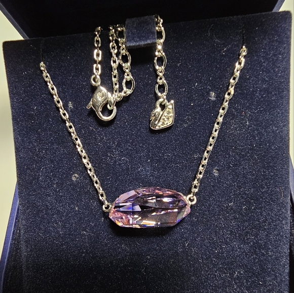 🇦🇹 Swarovski Pink Crystal & Rhodium Plated Necklace - Picture 6 of 16